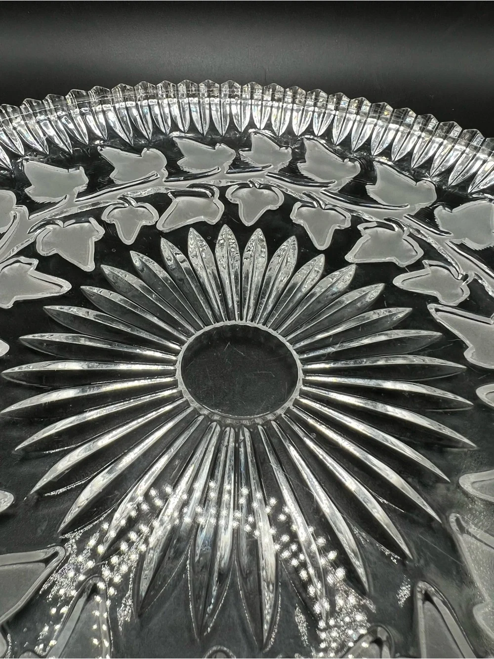 Vintage Frosted Ivy Leaf Glass Serving Plate Platter 11.75” Heavy Sawtooth Edge